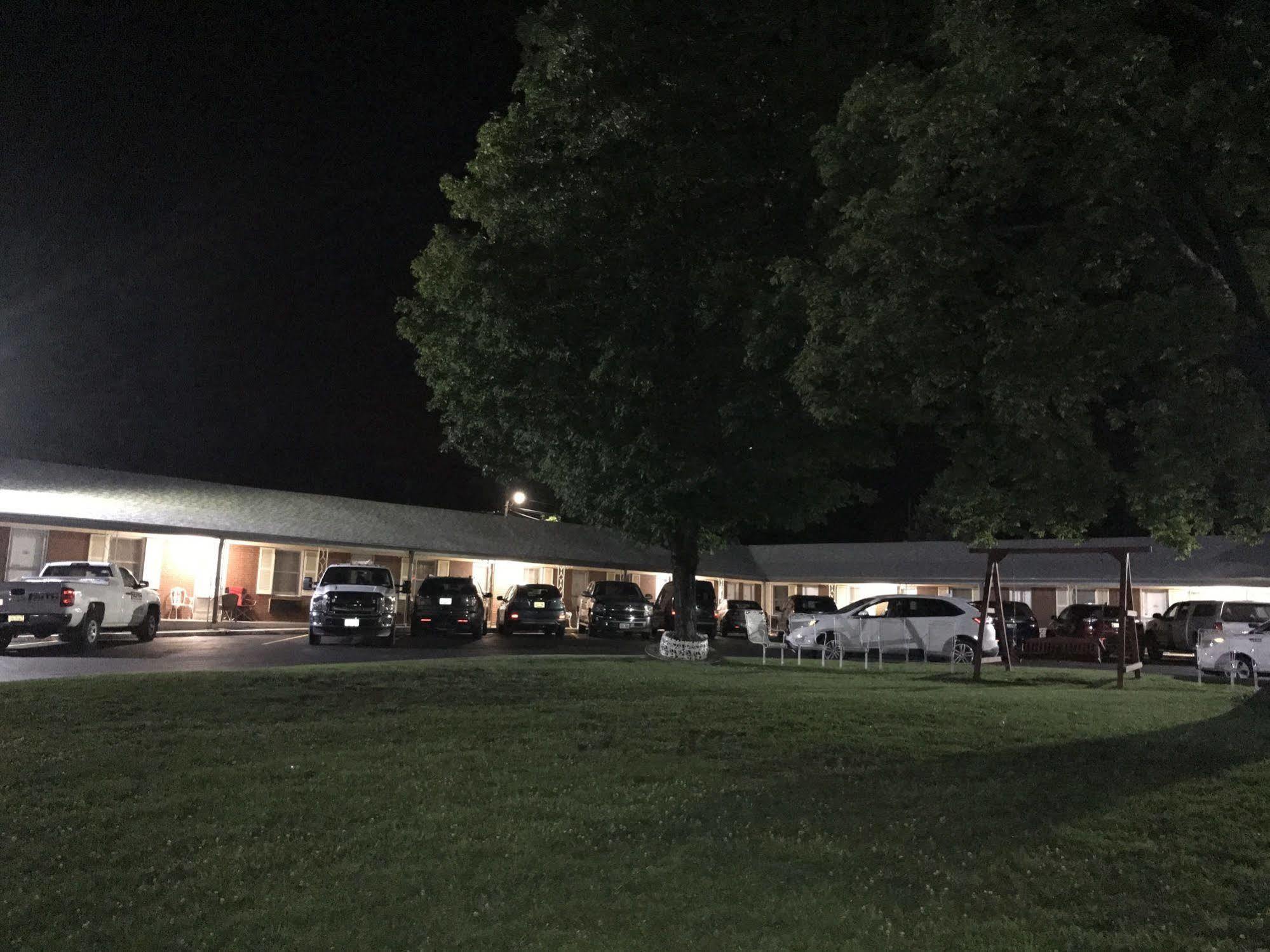Old Kentucky Home Motel Bardstown Exterior foto